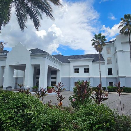 Montreal Suites Orlando Esterno foto