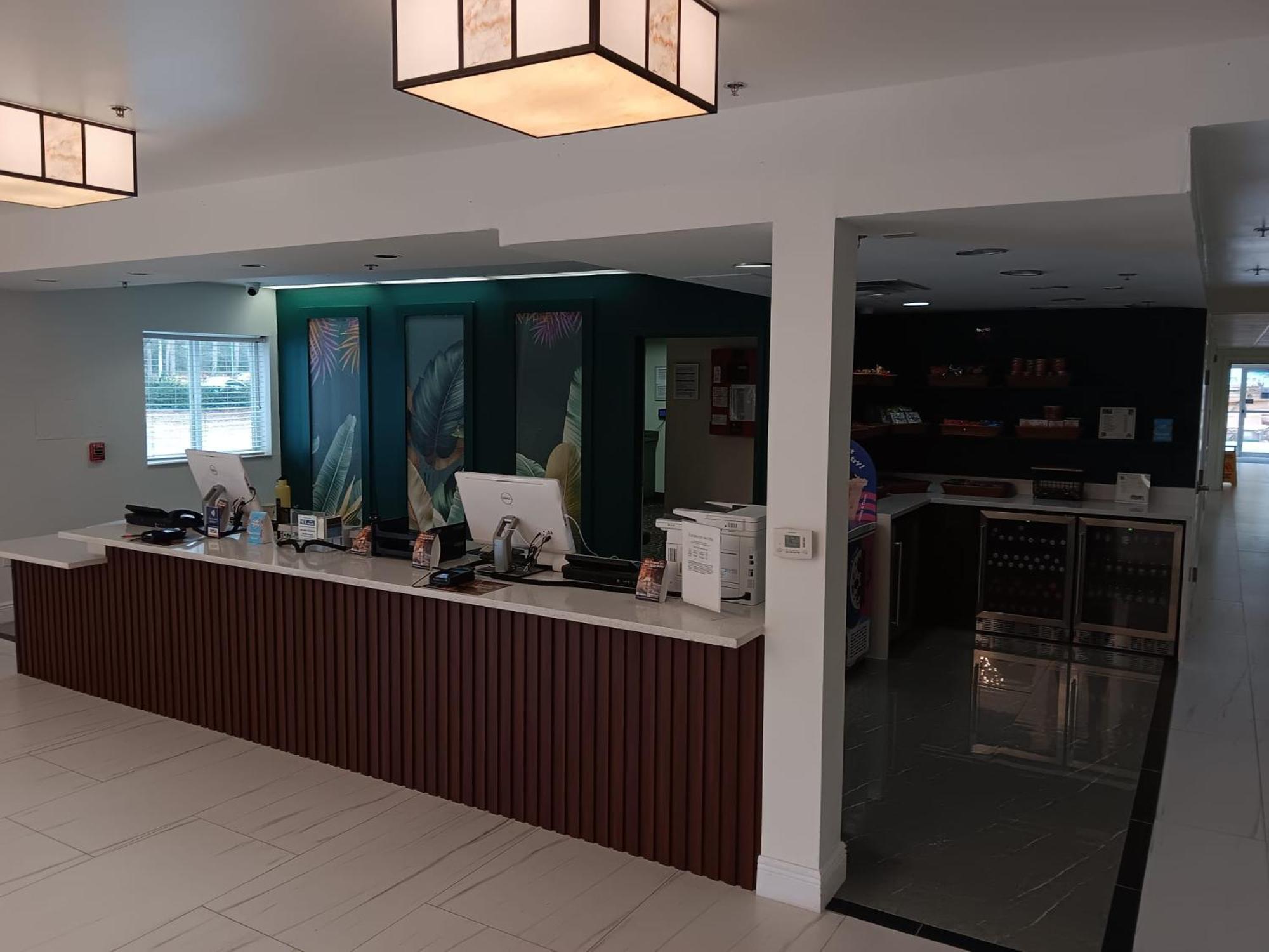 Montreal Suites Orlando Esterno foto