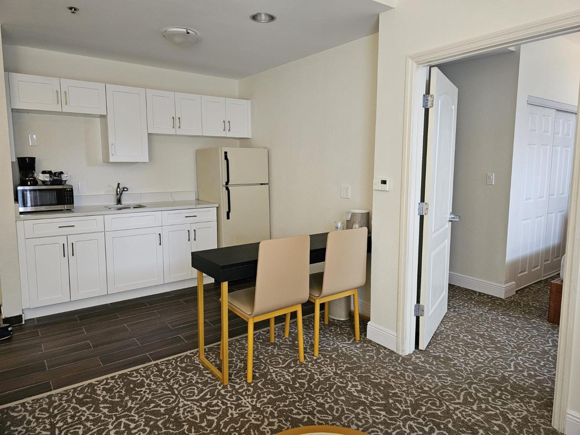 Montreal Suites Orlando Esterno foto